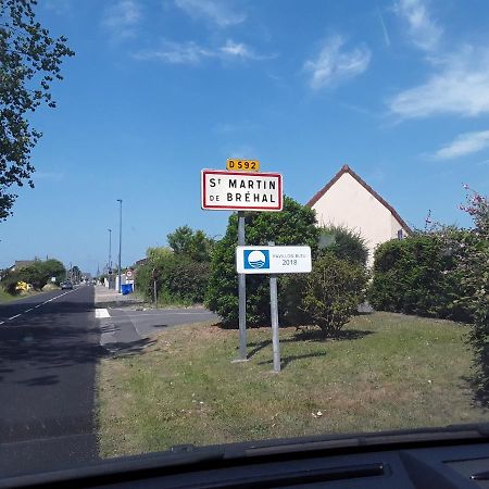 Maison De Vacances A Saint Martin De Brehal Pres De Granville Eksteriør billede